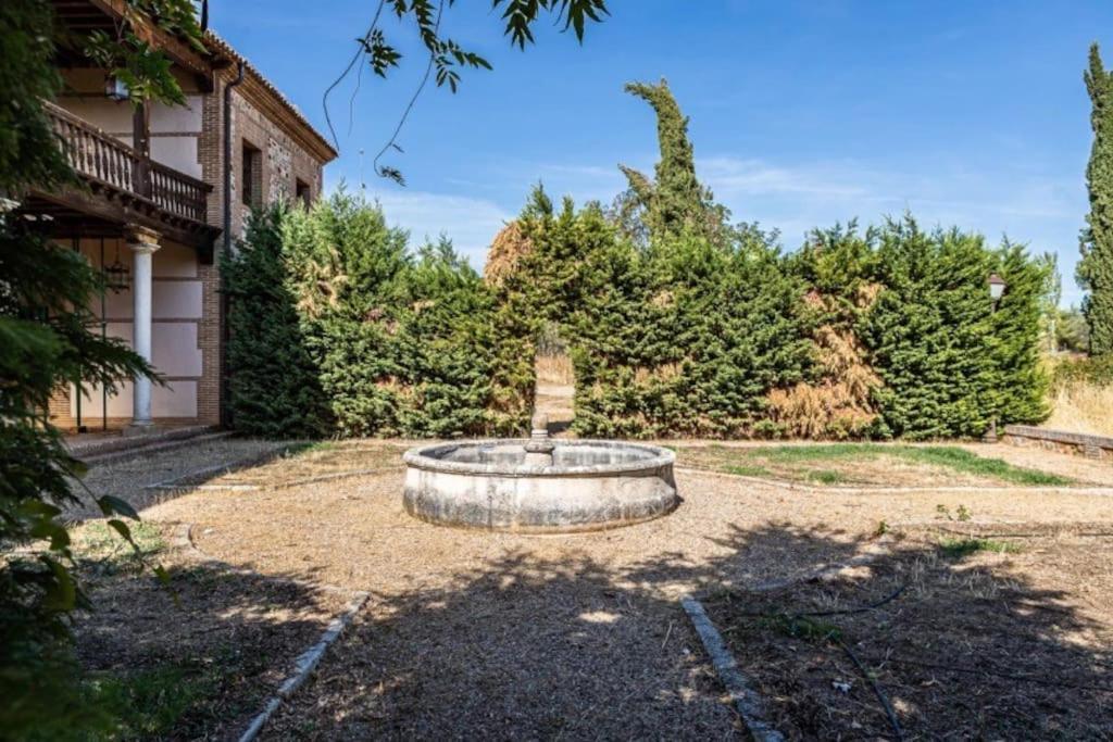 Casa Palacio Toledo Puy Du Fou エクステリア 写真