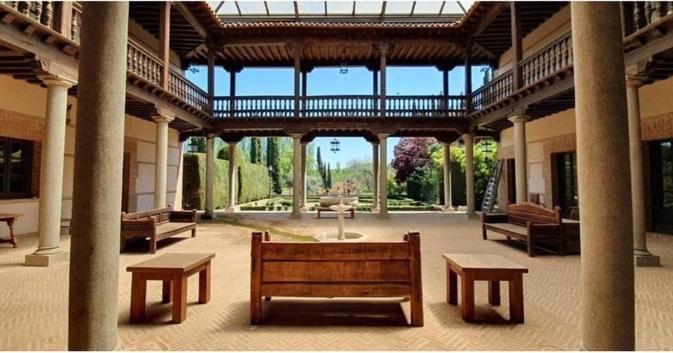 Casa Palacio Toledo Puy Du Fou エクステリア 写真